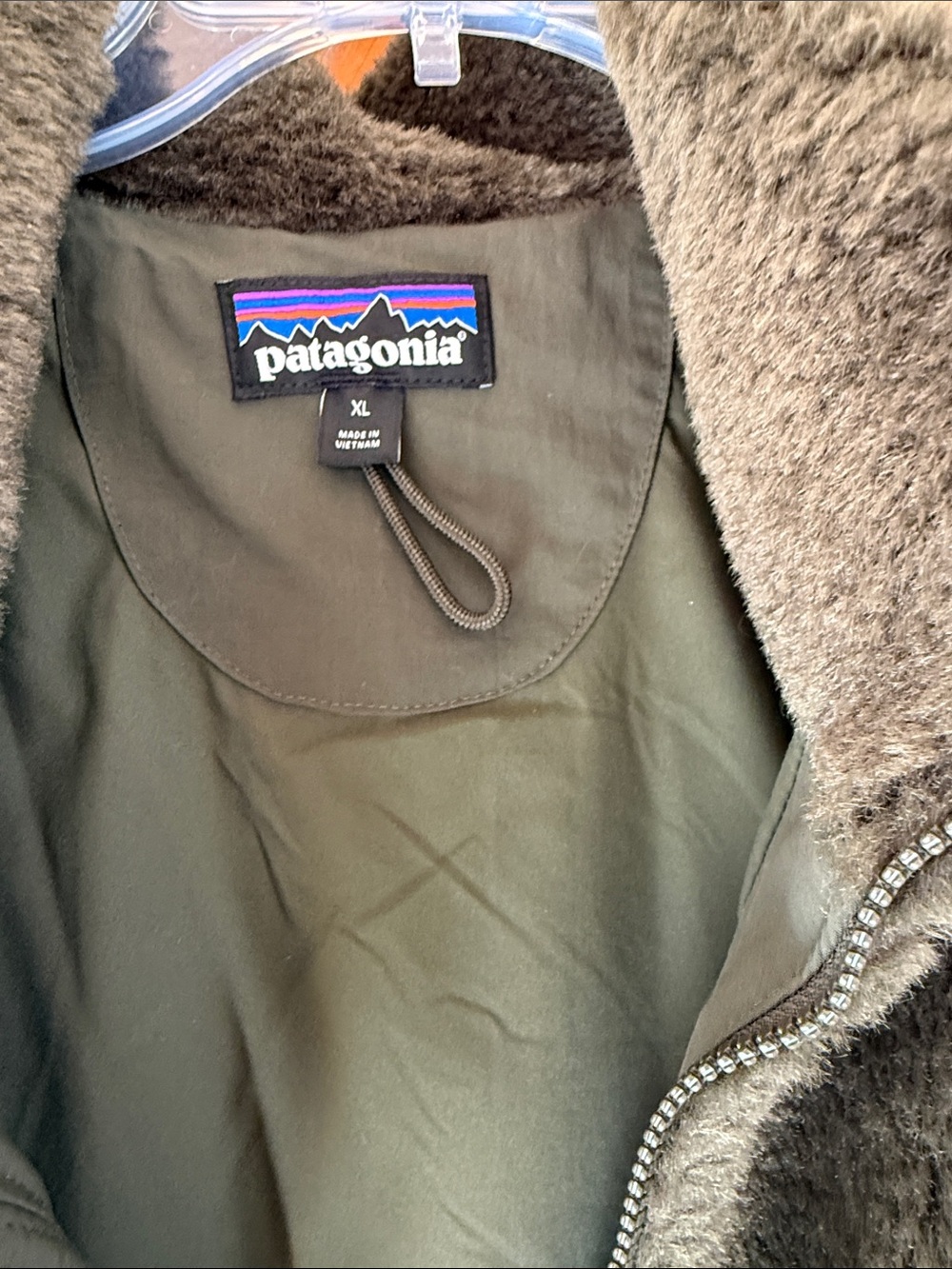 Patagonia Olive Green Teddy Fleece Coat - Picture 4 of 5